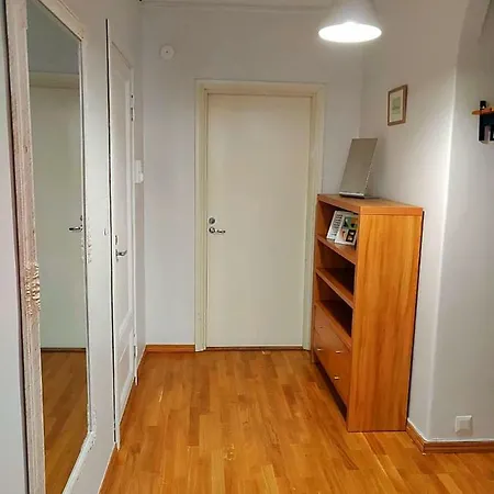 Spacious Diana In City Center *
